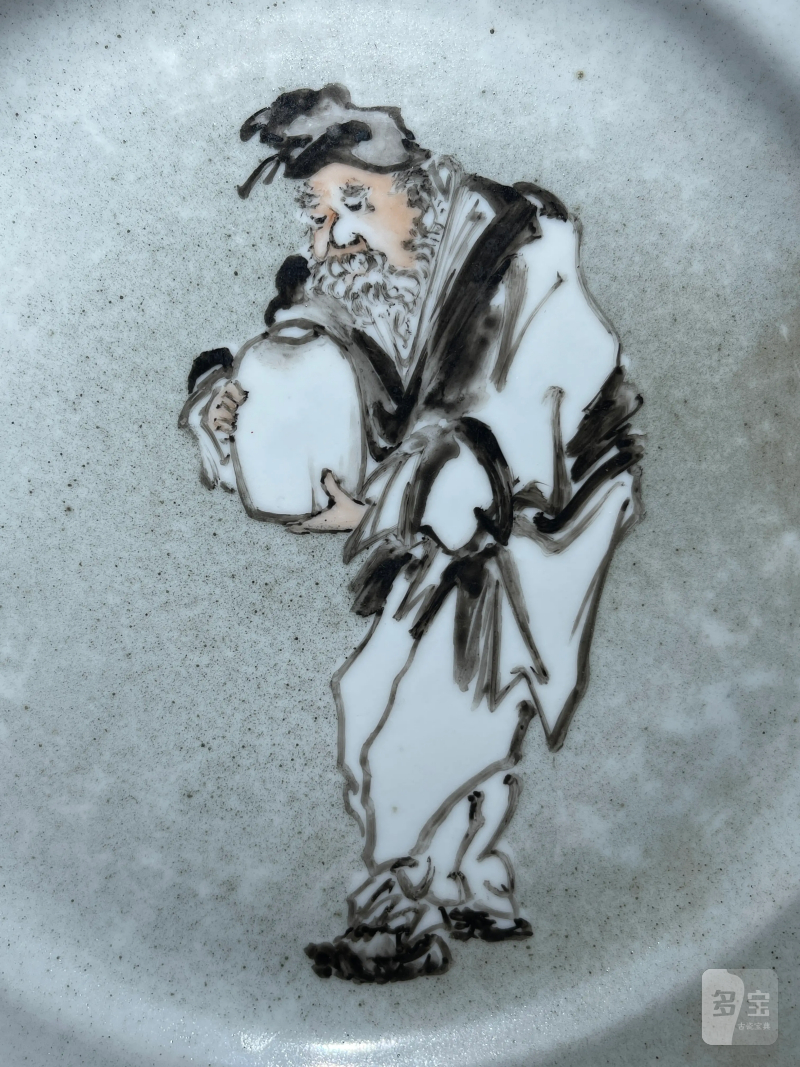 清代 黄慎风格墨彩踏雪寻梅图盘一对 - 图12